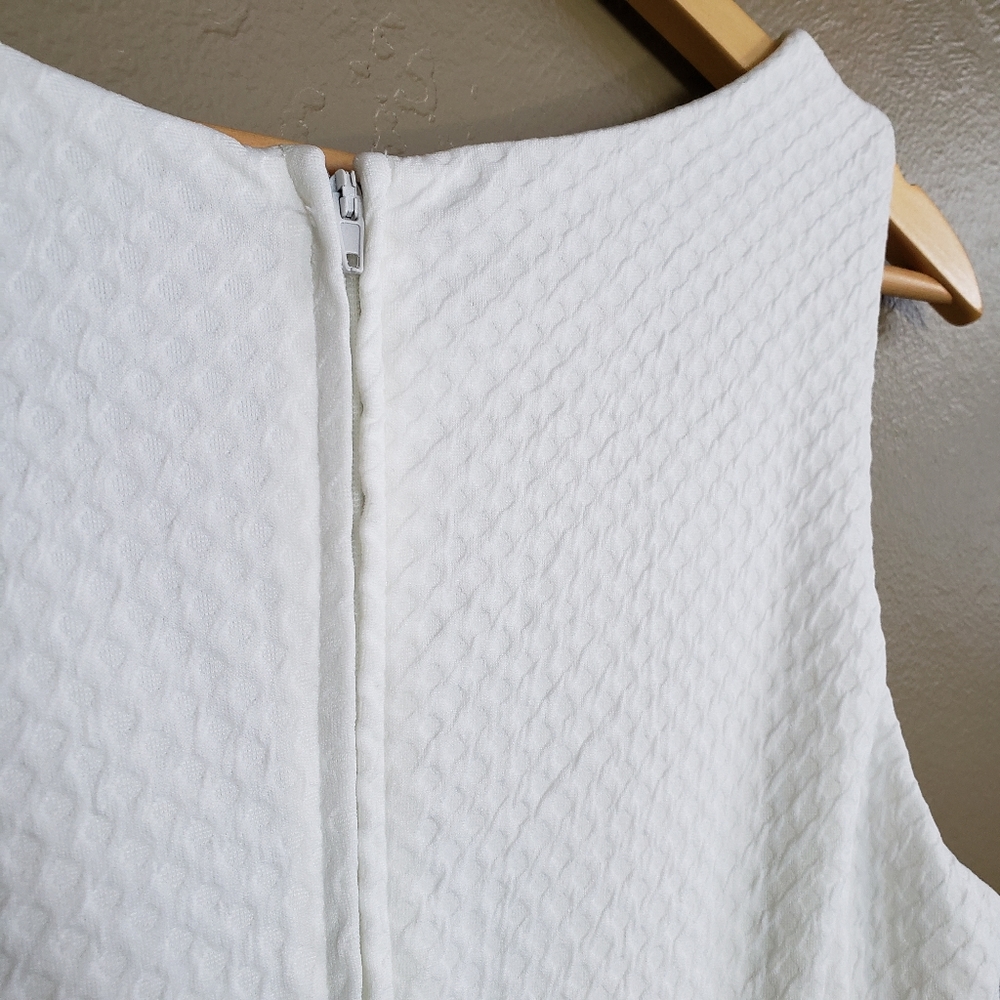 NWT Teeze Me White Skater Mini Dress V-Neck - Picture 8 of 13